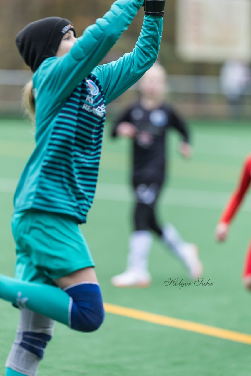 Bild 416 - wCJ VfL Pinneberg - Eimsbuettler TV : Ergebnis: 0:3